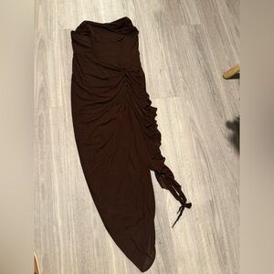 Brown strapless dress